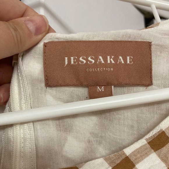 Tan and white 3/4 sleeve checkered fall dress. Size medium . - Picture 4 of 4